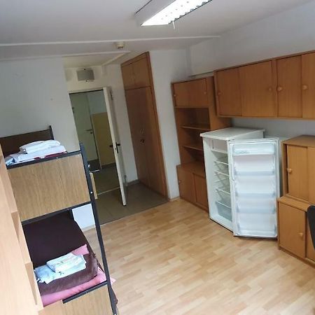 Dom Studencki Mikrus Hostel Warszawa Zewnętrze zdjęcie